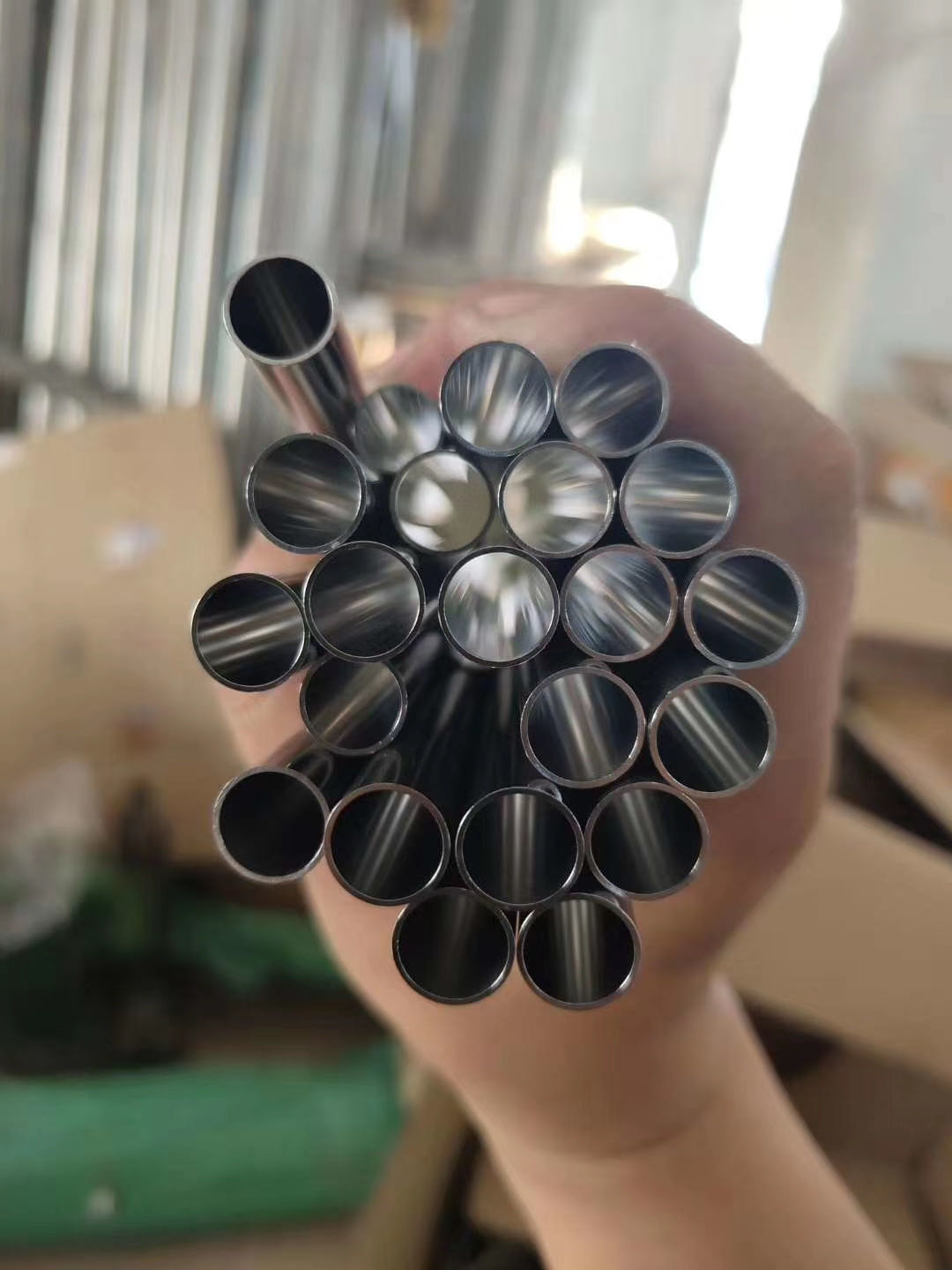 304不銹鋼管需求恢復(fù)緩慢，料今跌幅收窄，部分品種或止跌趨穩(wěn)